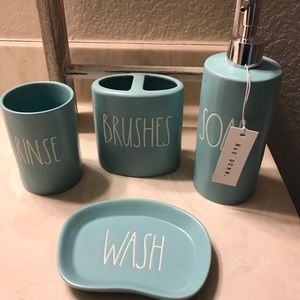Rae Dunn Bathroom Accessories